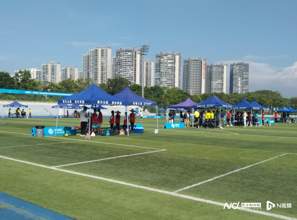 报员准时发, 体育场圆满, 共发布